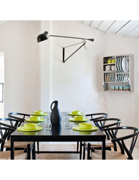 Lámpara de Pared 265 de Flos: Elegancia y Versatilidad para Iluminación Directa