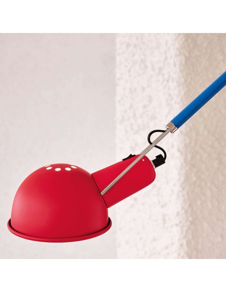 Lámpara de Pared 265 de Flos: Elegancia y Versatilidad para Iluminación Directa