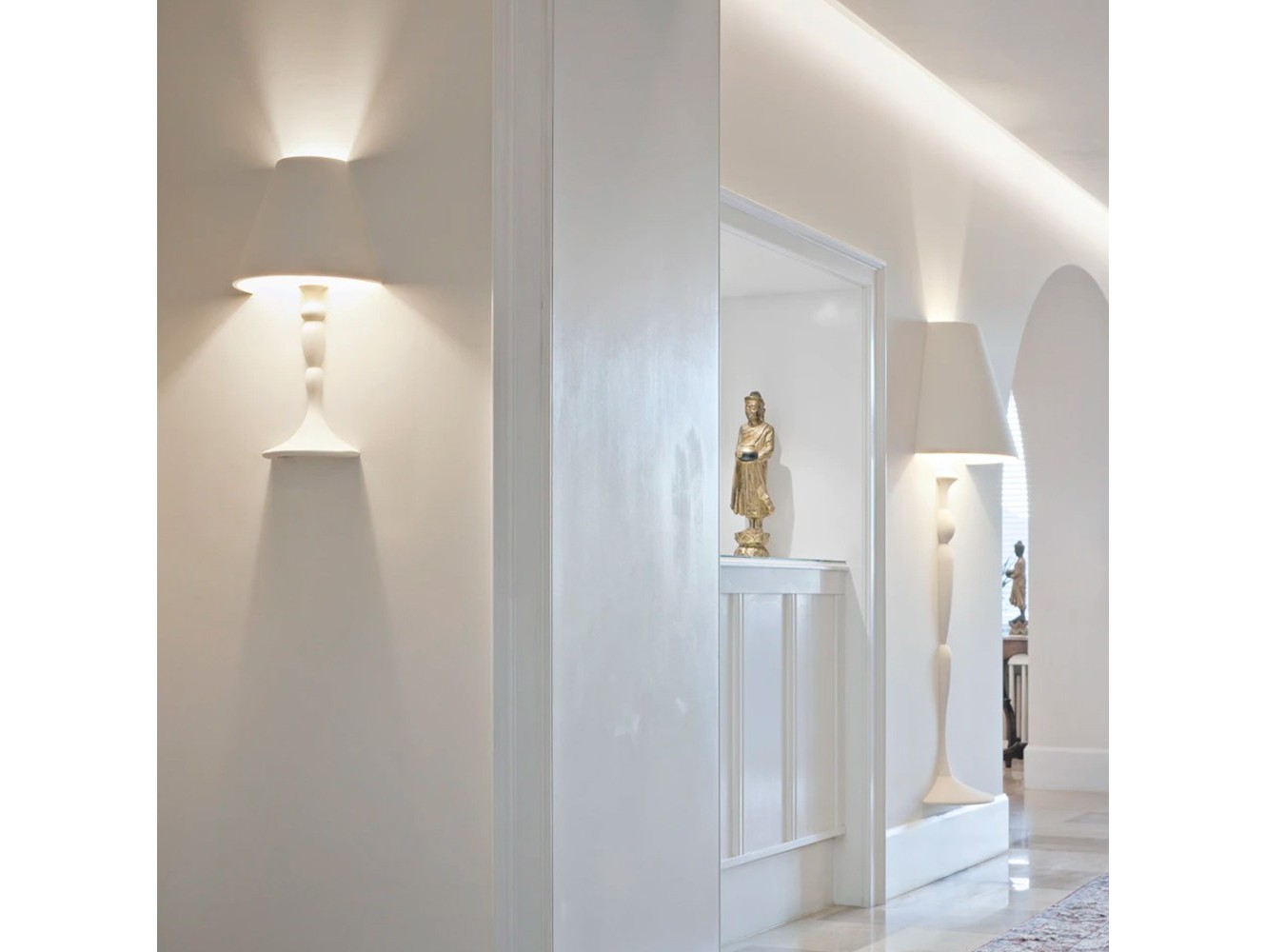 Lámpara de Pared Abajourd'hui de Flos: Iluminación Empotrada Minimalista