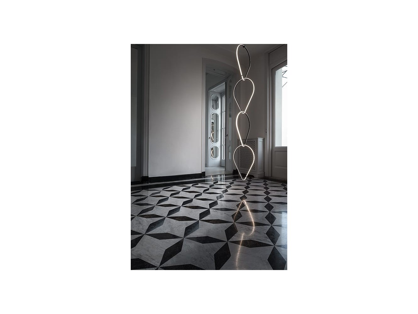 Flos Drop Up: Lámpara de Suspensión Modular por Michael Anastassiades