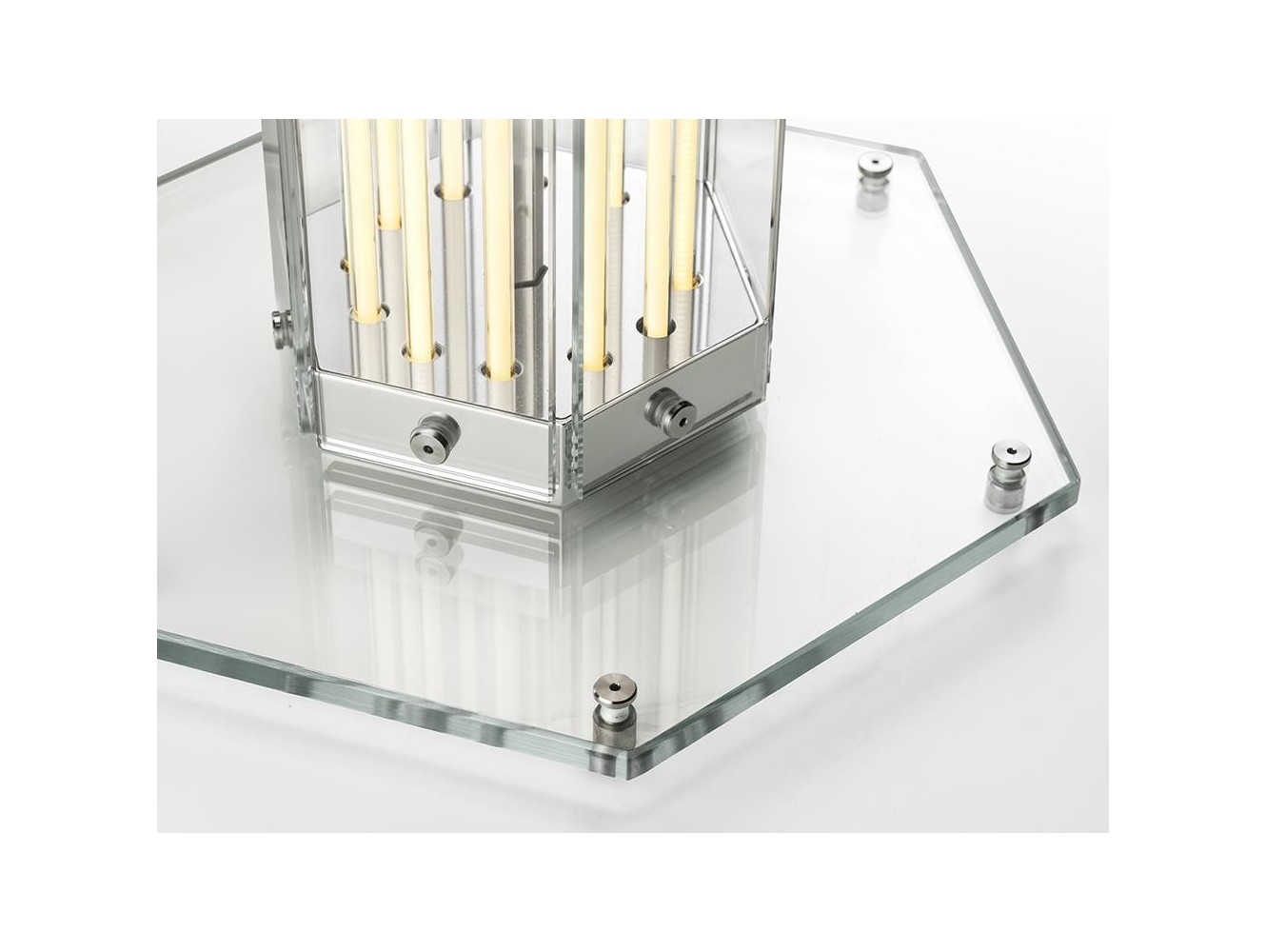 Superwire T de Flos – Lámpara de Mesa Elegante y Funcional