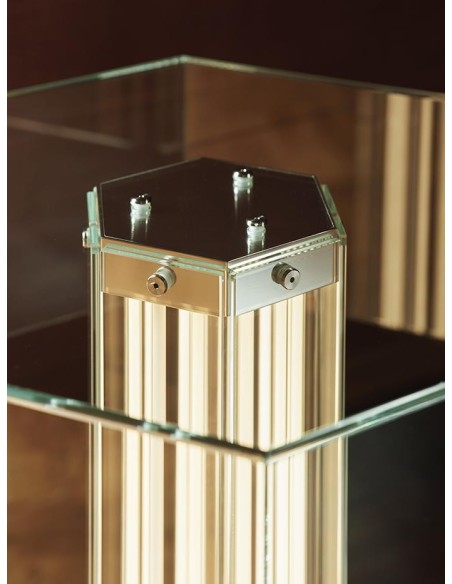 Superwire T de Flos – Lámpara de Mesa Elegante y Funcional