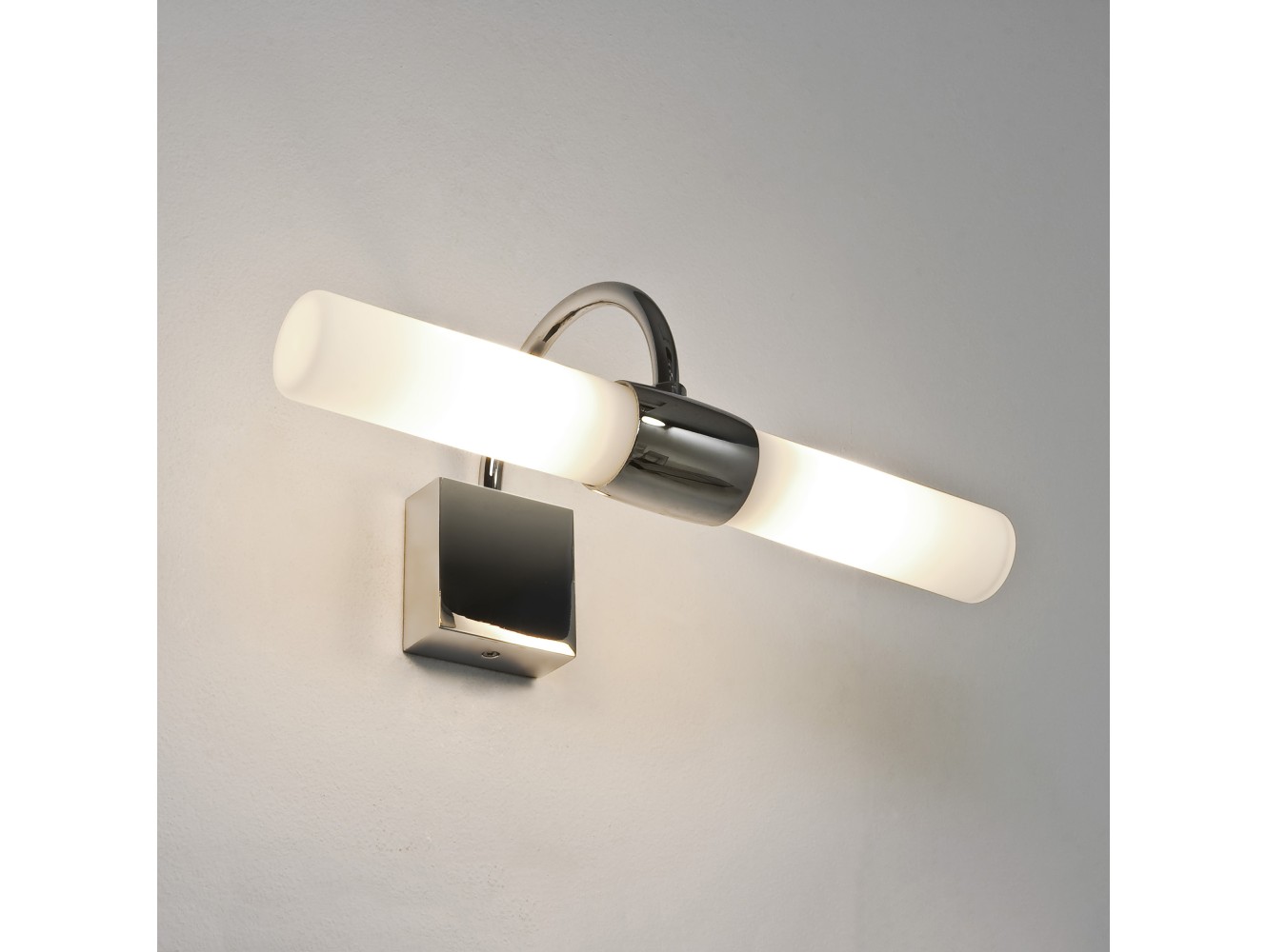 Astro Aplique de Pared Dayton