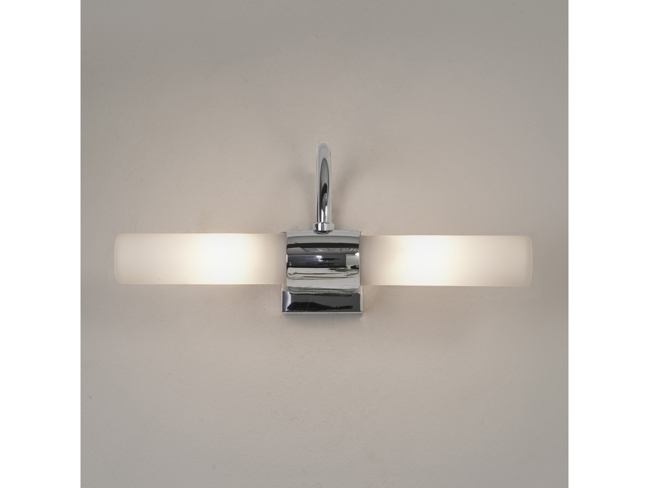 Astro Aplique de Pared Dayton