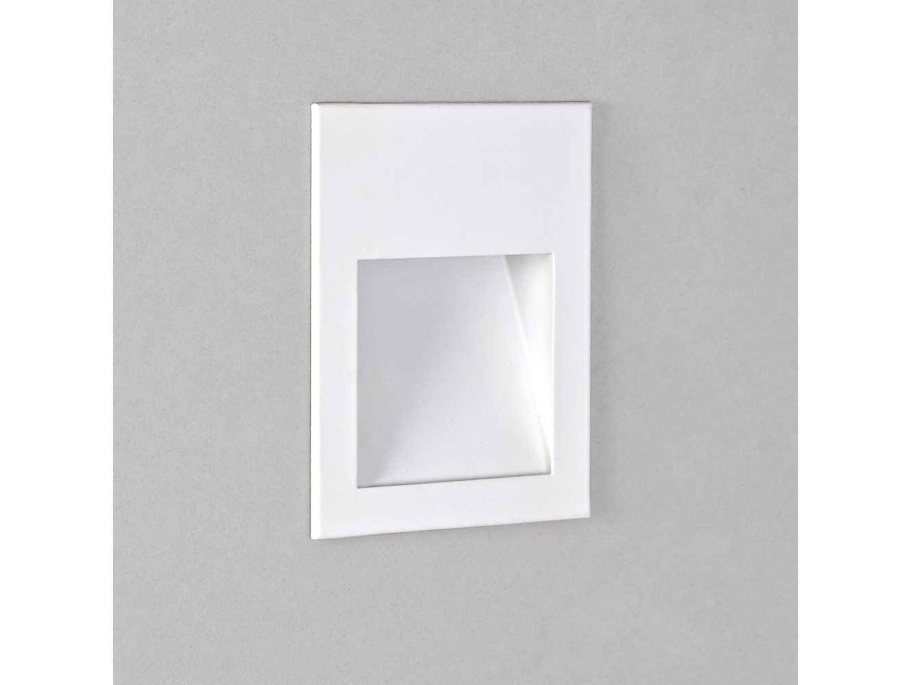 Astro Aplique de Pared Borgo 54 LED
