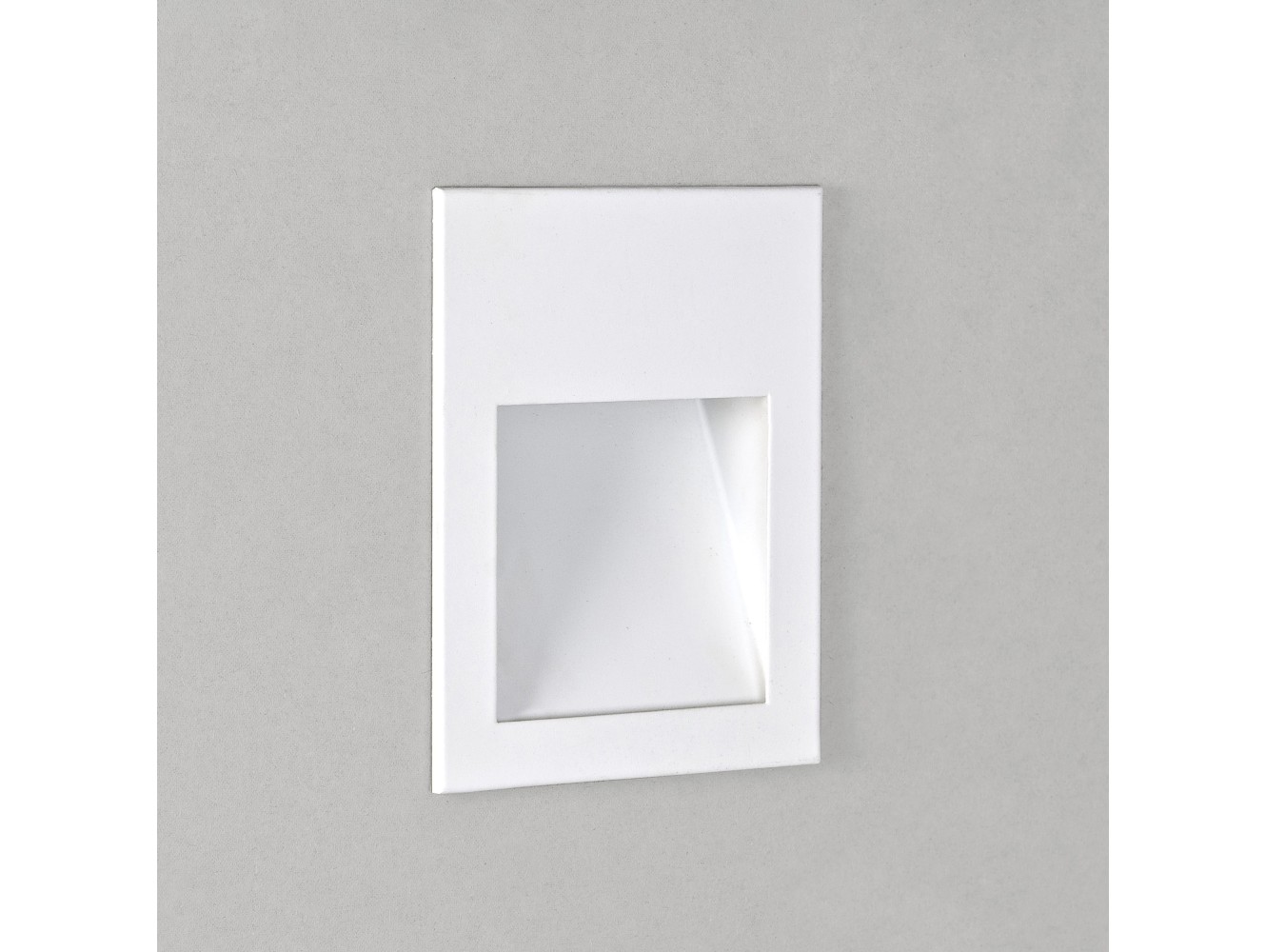 Astro Aplique de Pared Borgo 54 LED 2700K