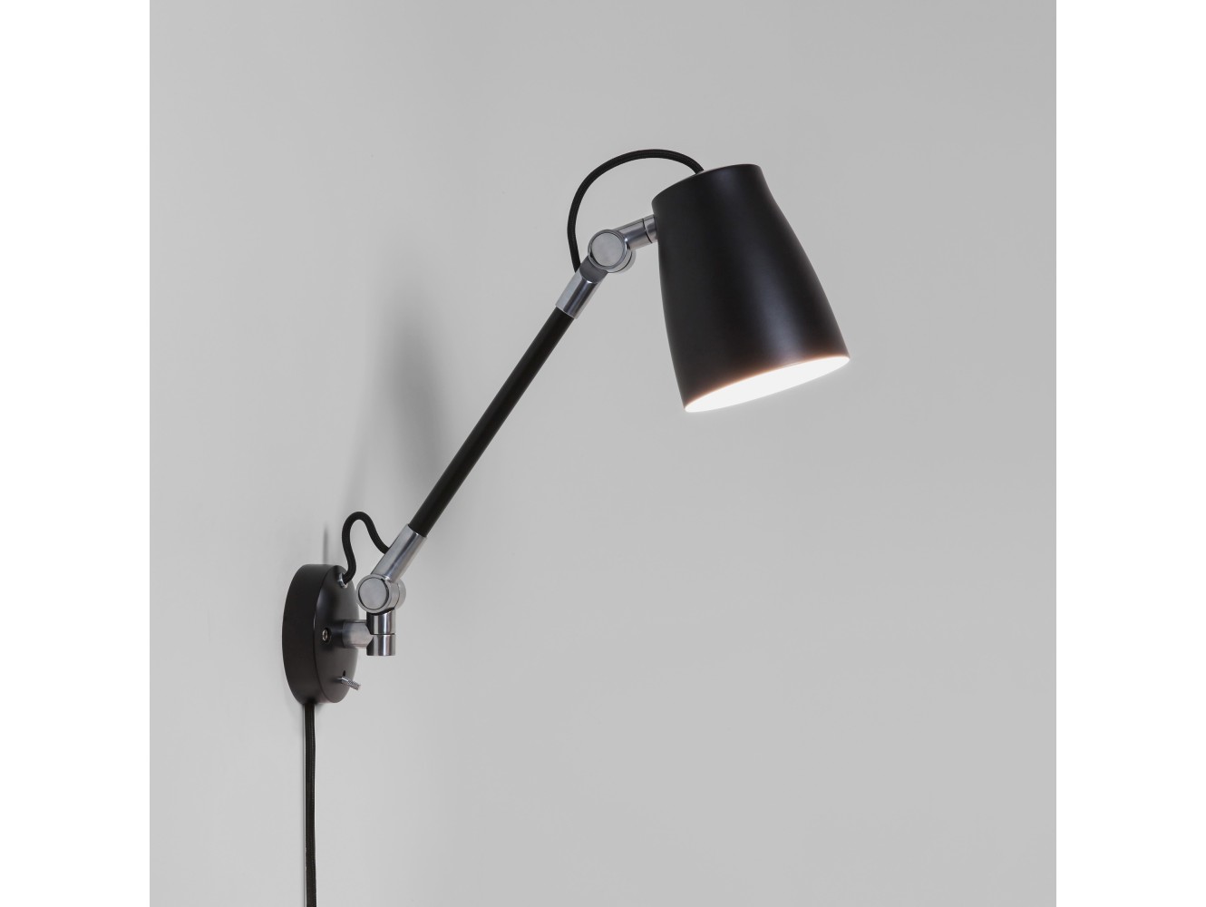 Astro Aplique de Pared Atelier Grande