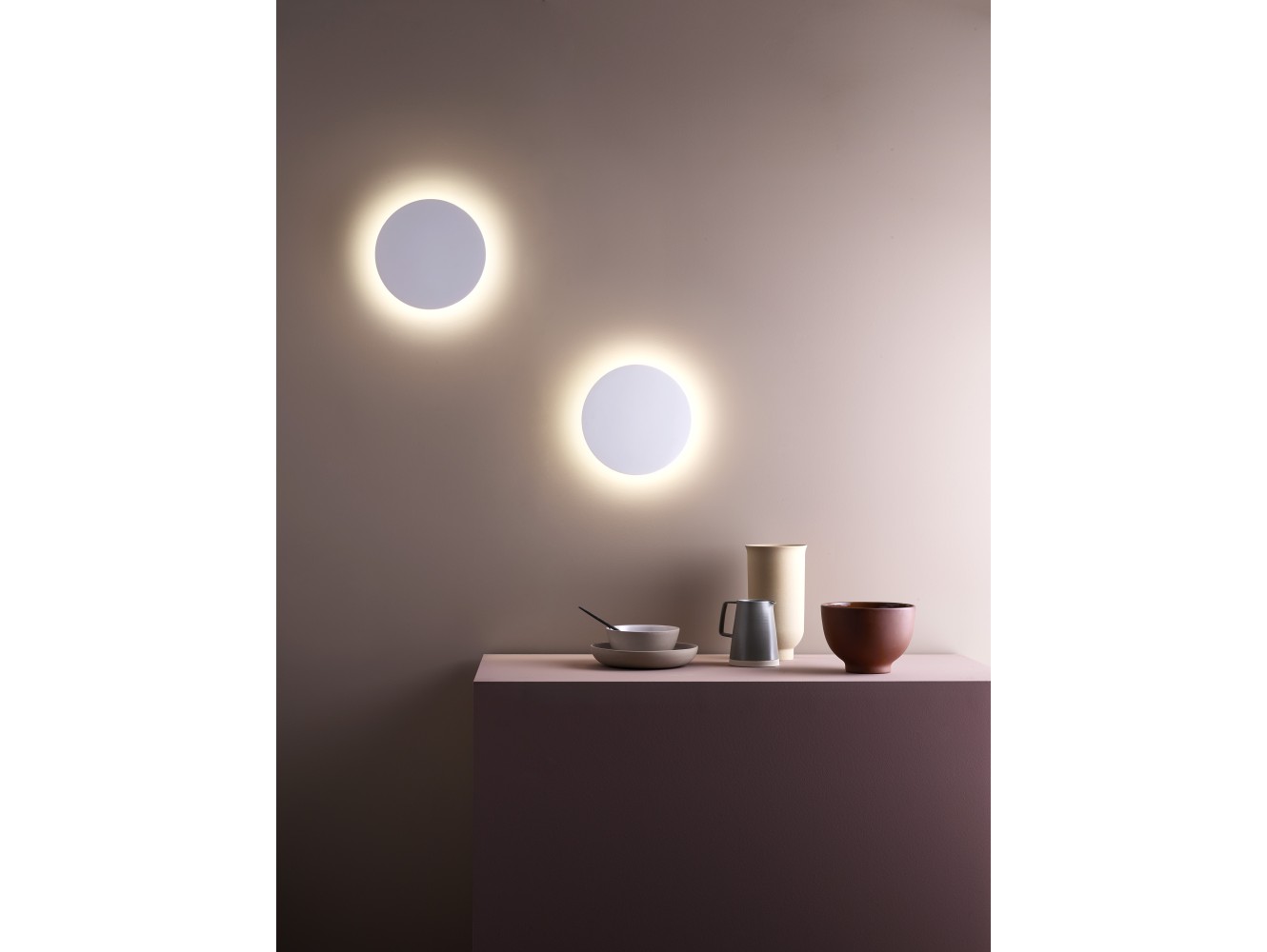 Astro Aplique de Pared Eclipse Round 250 LED 2700K