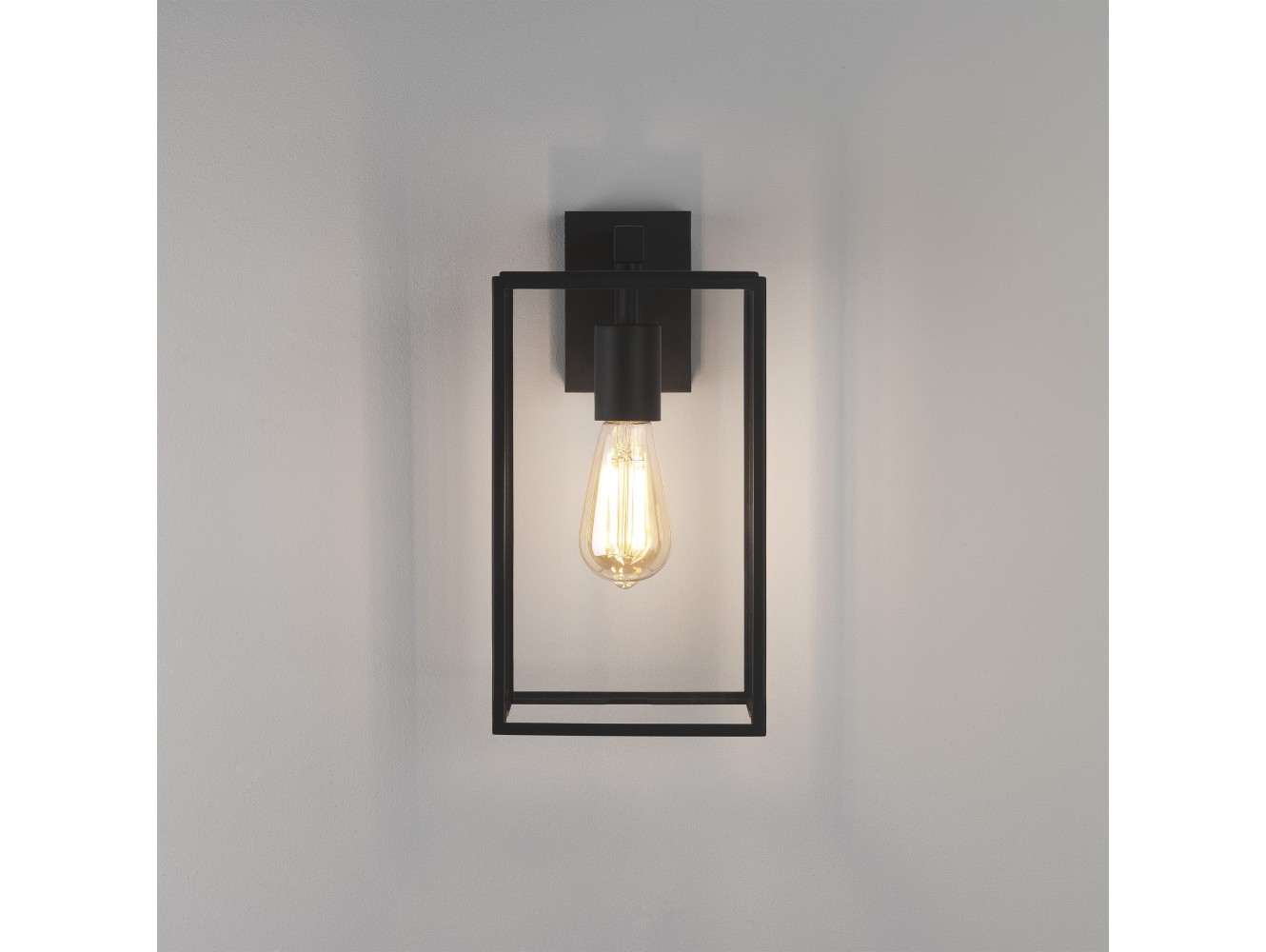 Astro Aplique de exterior Box Lantern 350