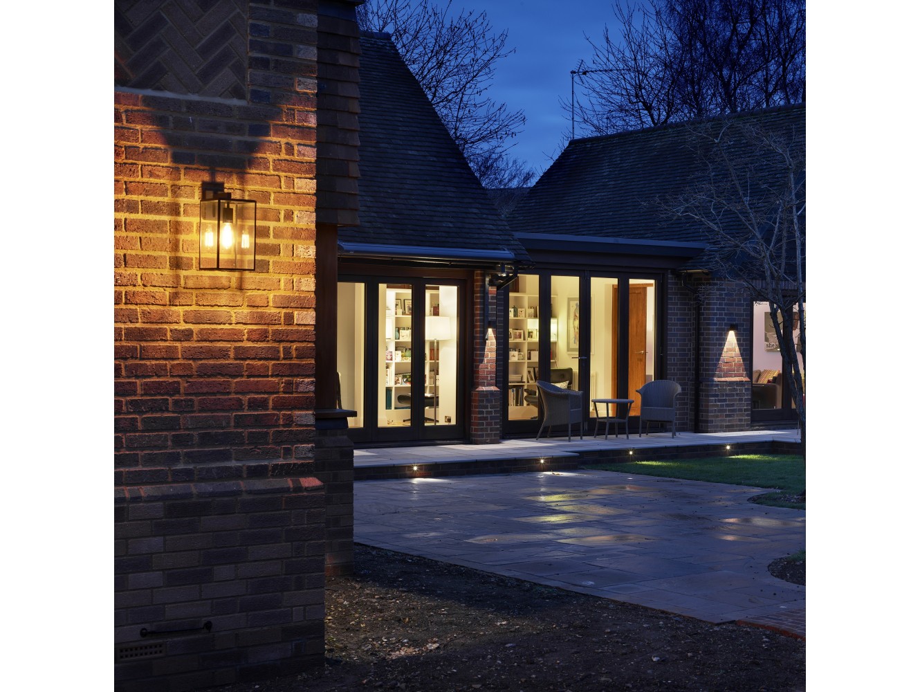 Astro Aplique de exterior Box Lantern 450