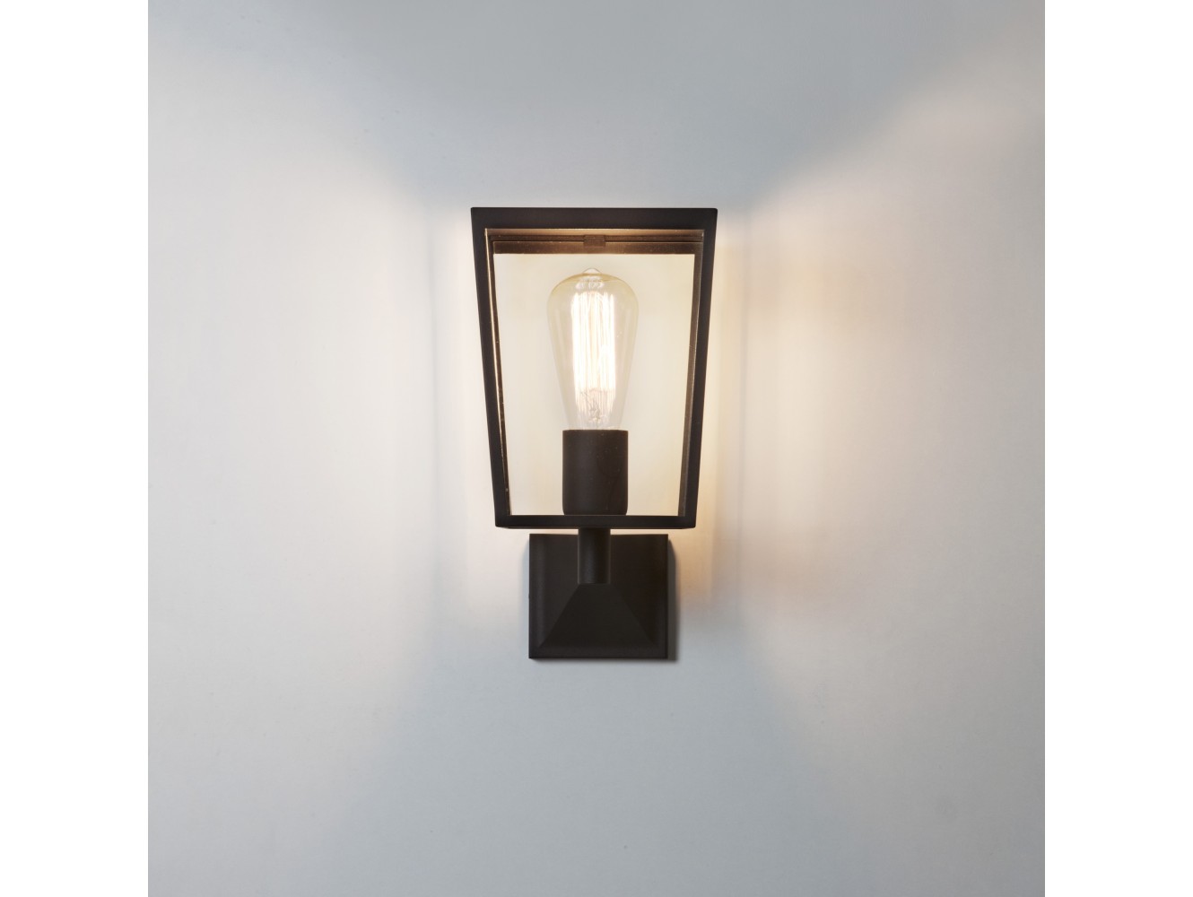 Astro Aplique de exterior Farringdon