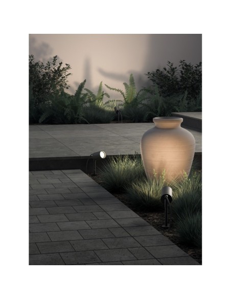 Astro Lámpara exterior Dartmouth Spike Spotlight
