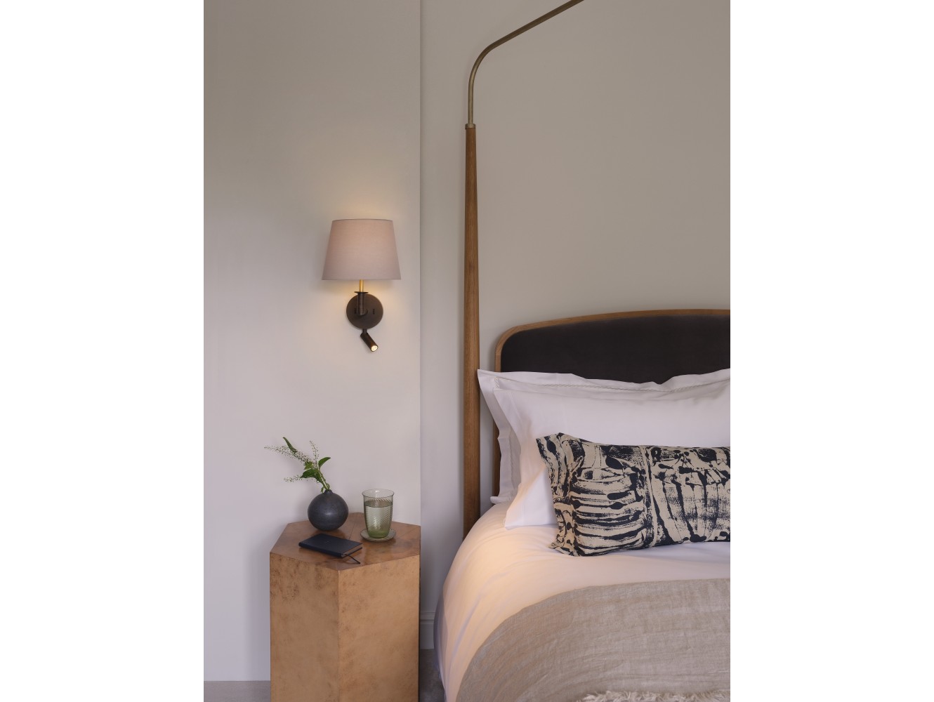 Astro Aplique de Pared Club Reader