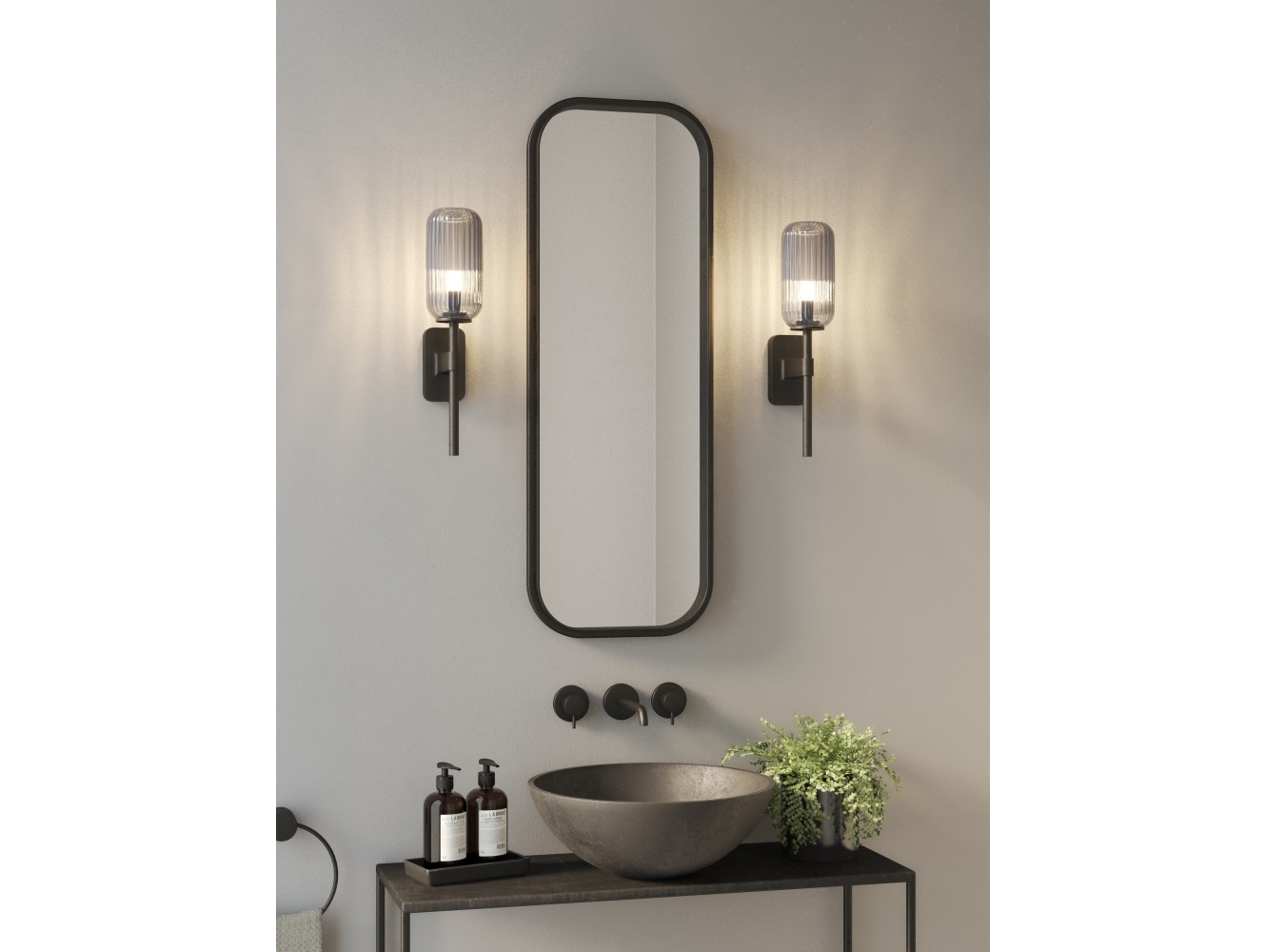 Astro Pantalla Tacoma Reed Ribbed Glass