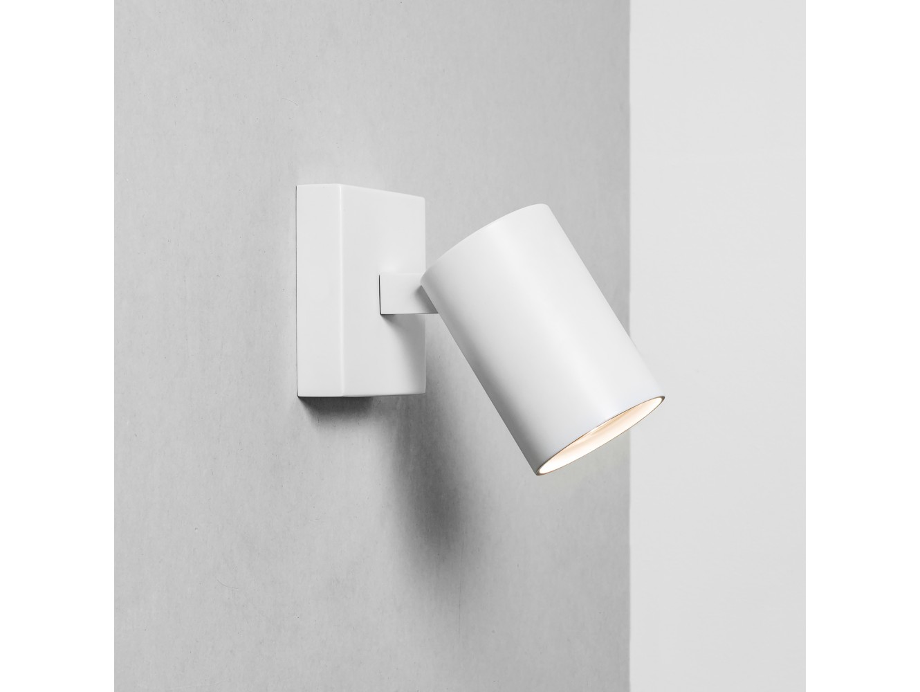 Astro Aplique de Pared Ascoli Single