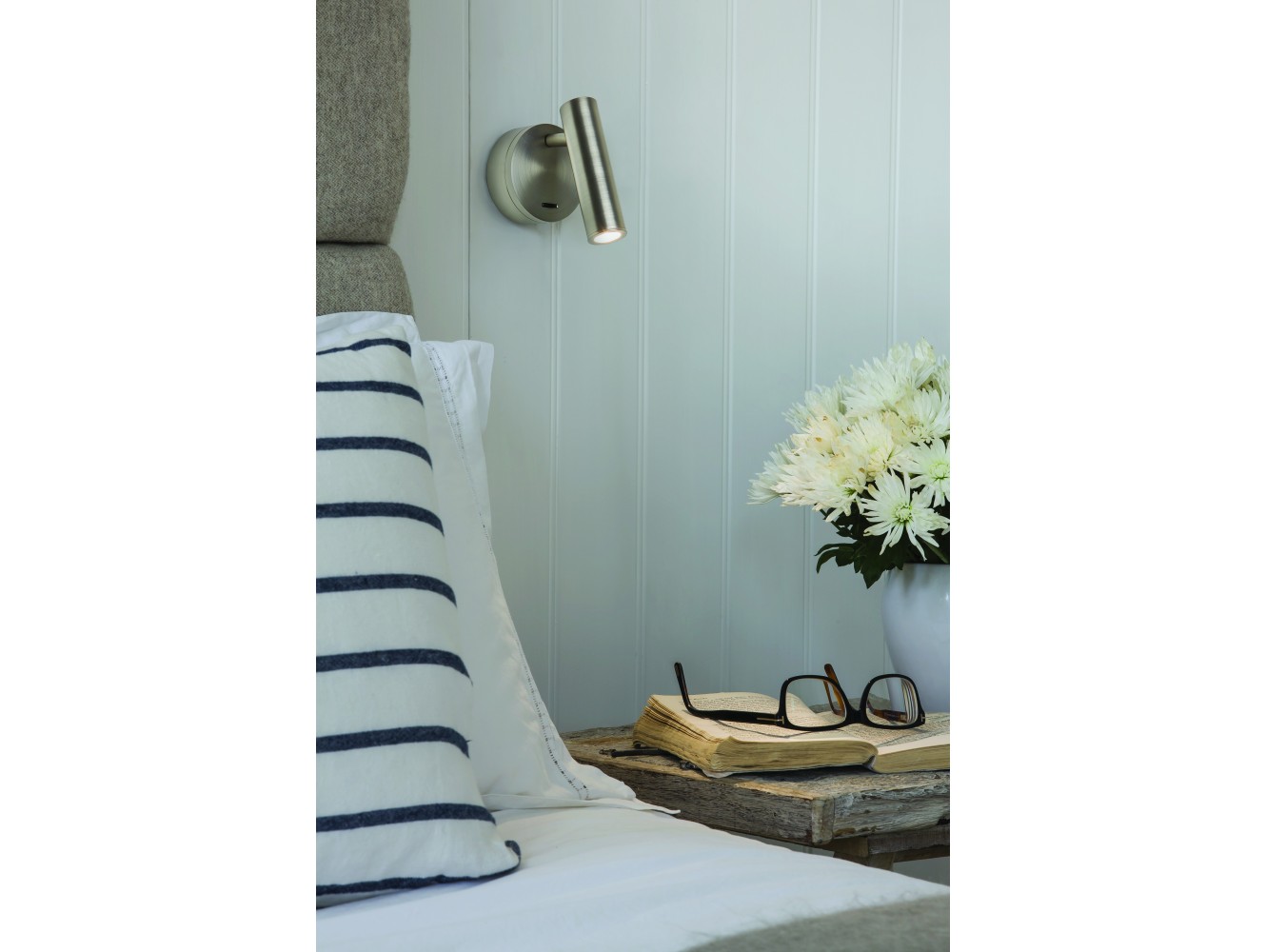 Astro Aplique de Pared Enna Surface LED