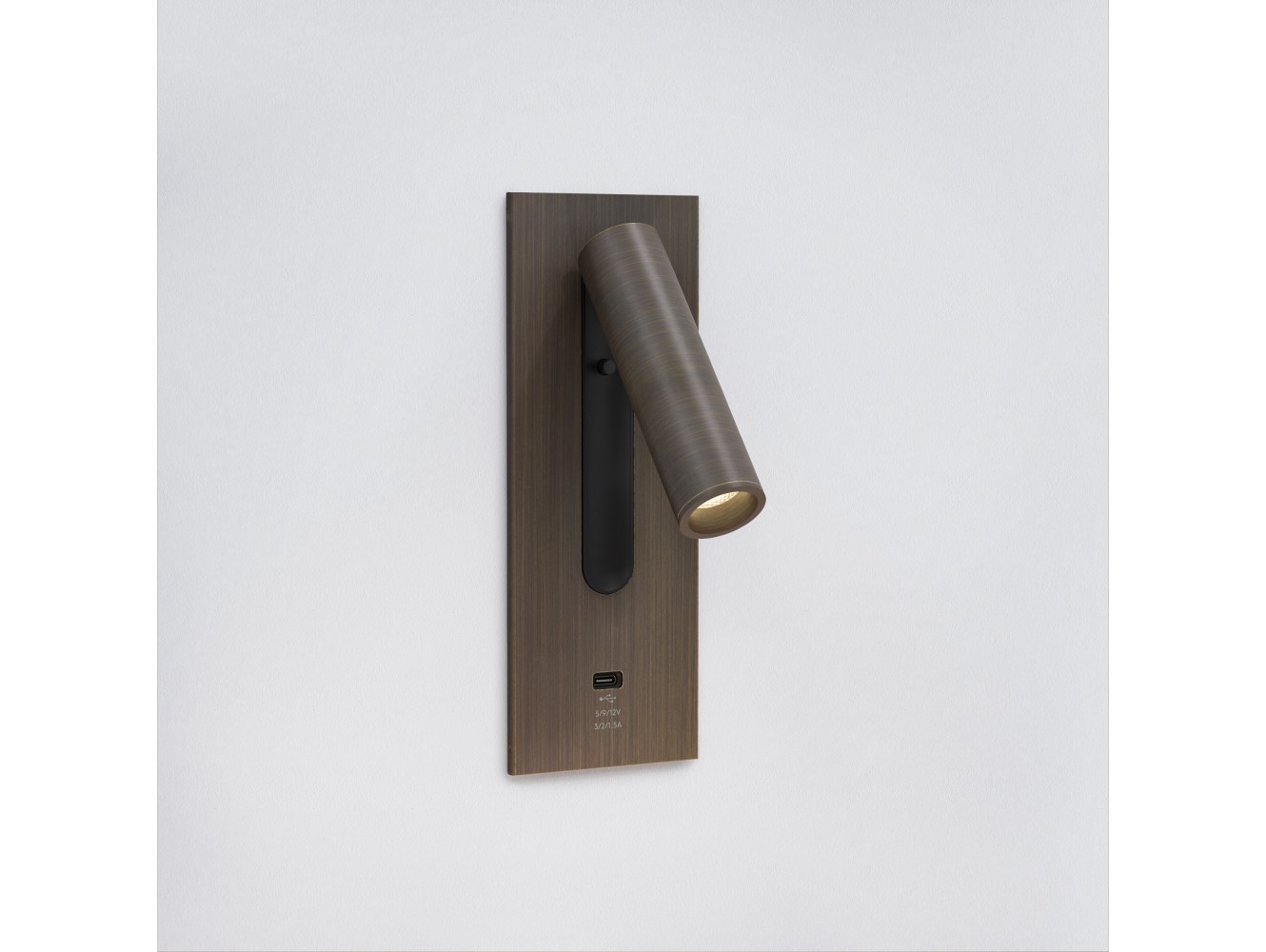 Astro Aplique de Pared Fuse 3 USB C