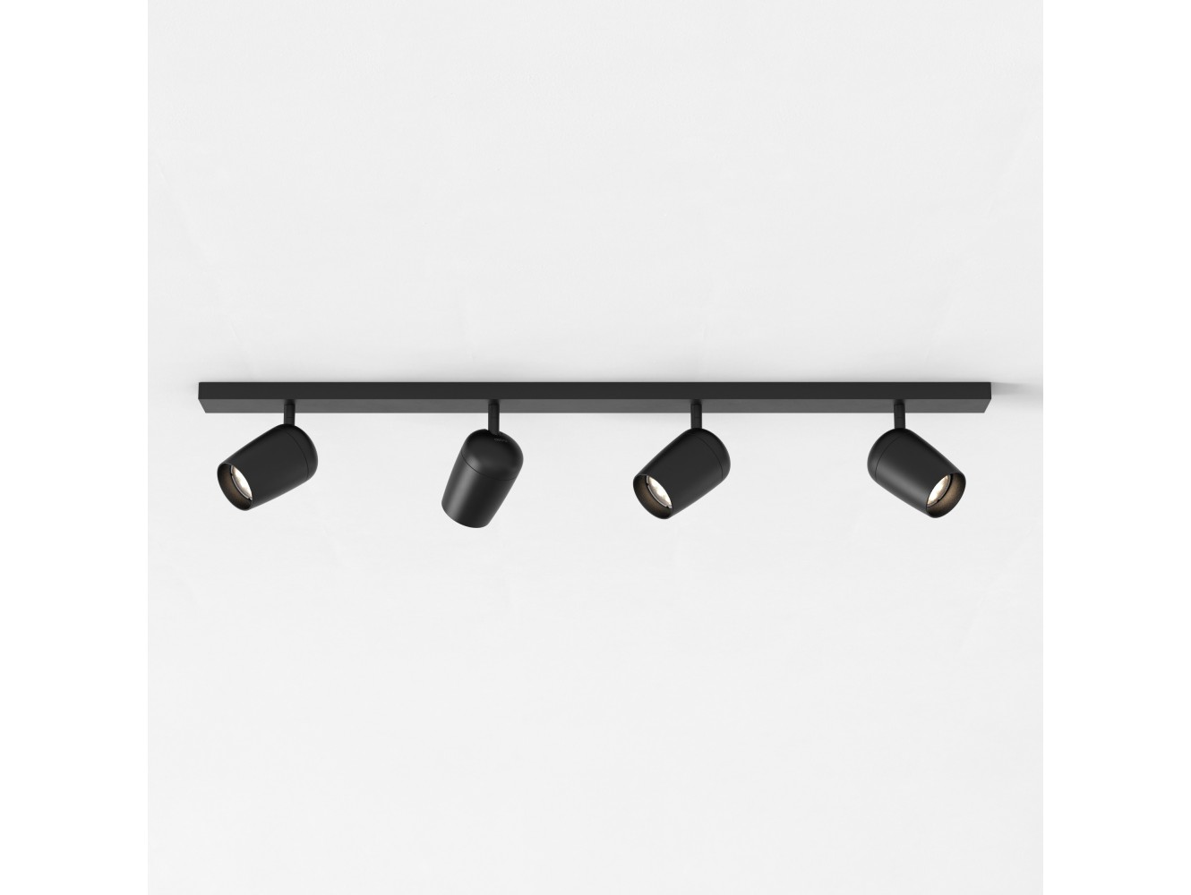 Astro Aplique de Pared Koto Four Bar