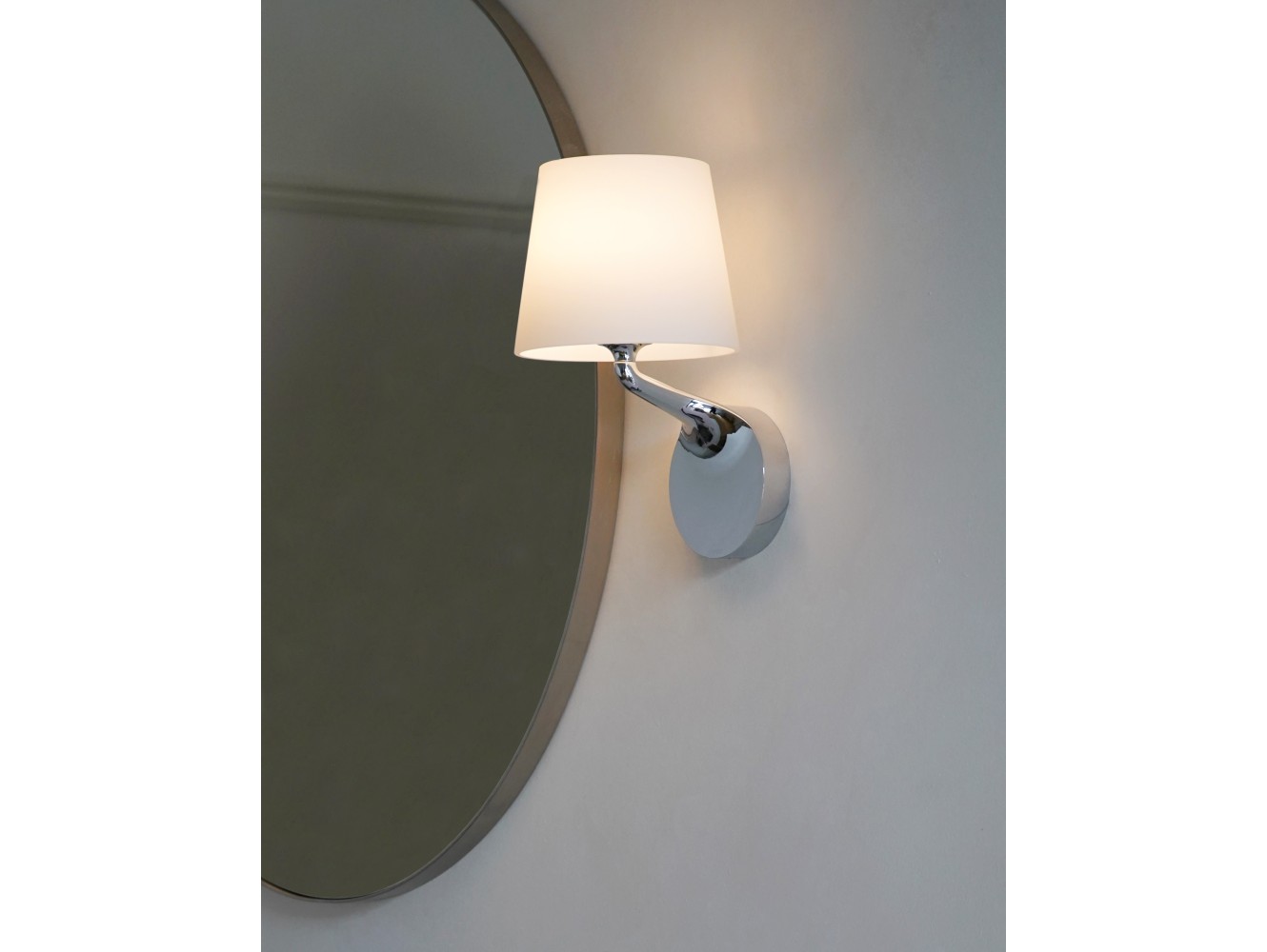 Astro Aplique de Pared Millie