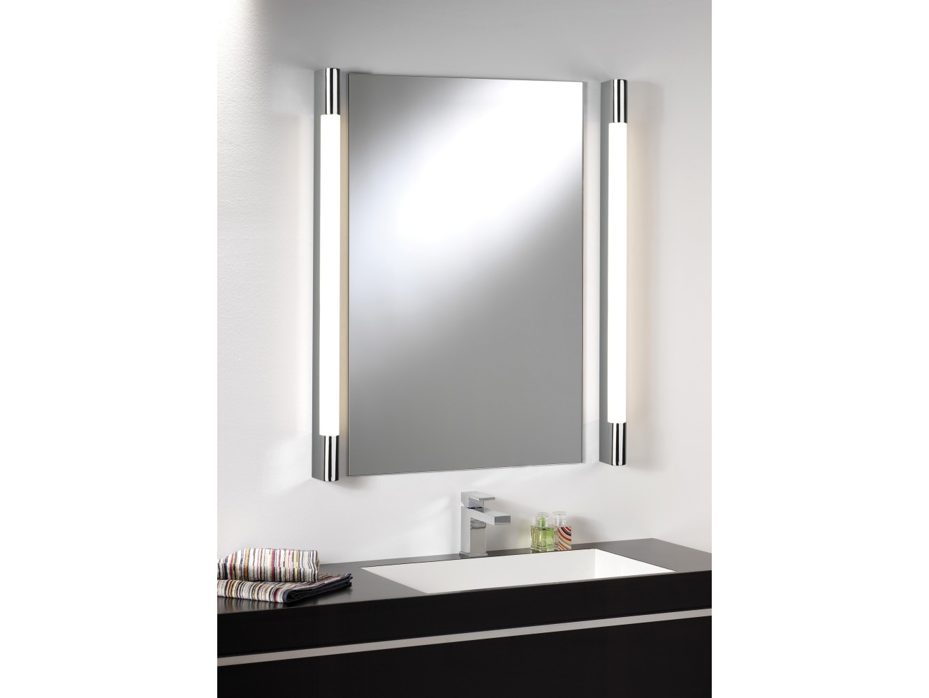 Astro Aplique de Pared Palermo 900 LED