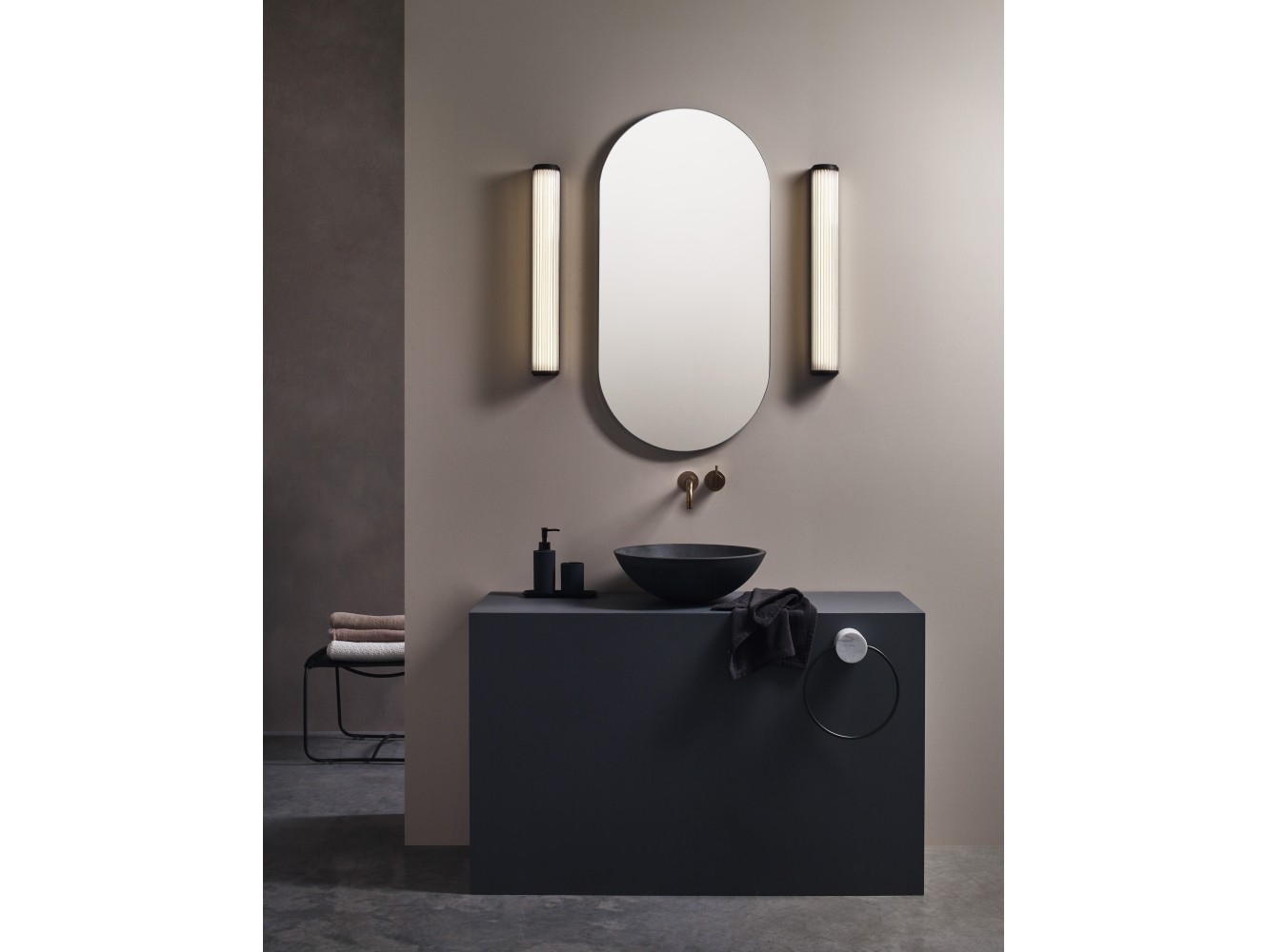 Astro Aplique de Pared Versailles 600