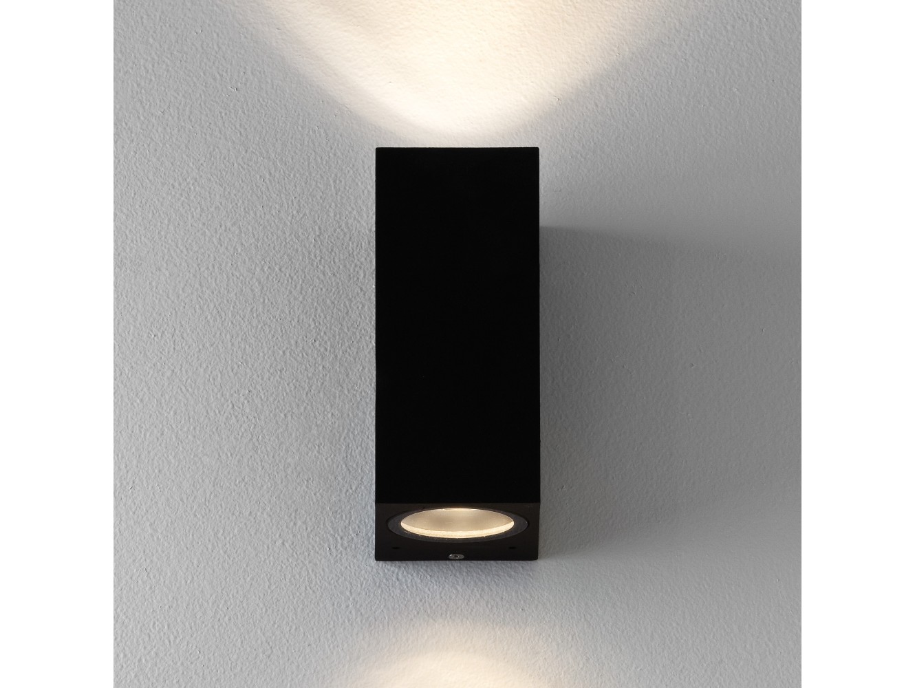 Astro Aplique de exterior Chios 150