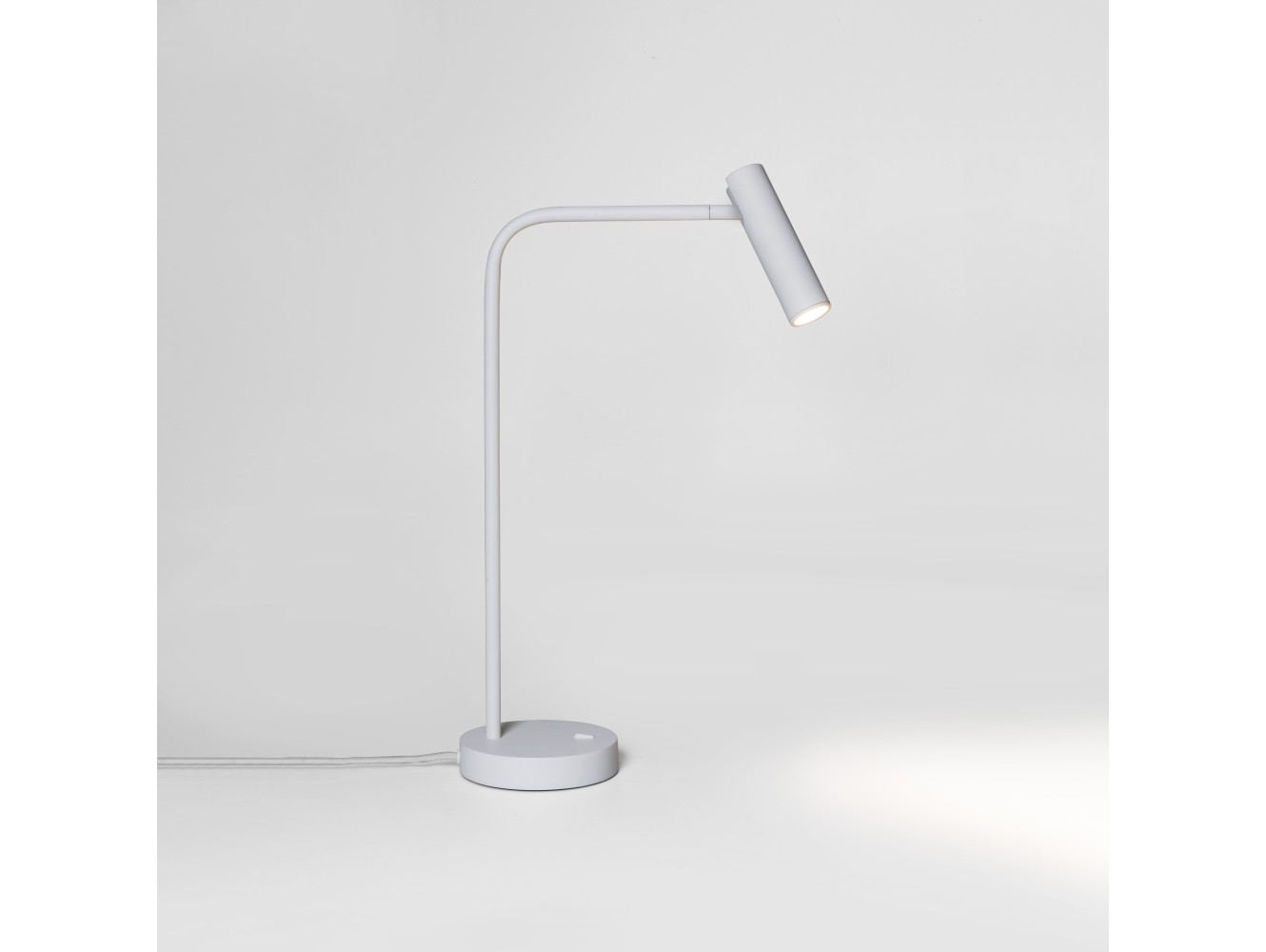 Astro Lámpara de Sobremesa Enna Desk LED