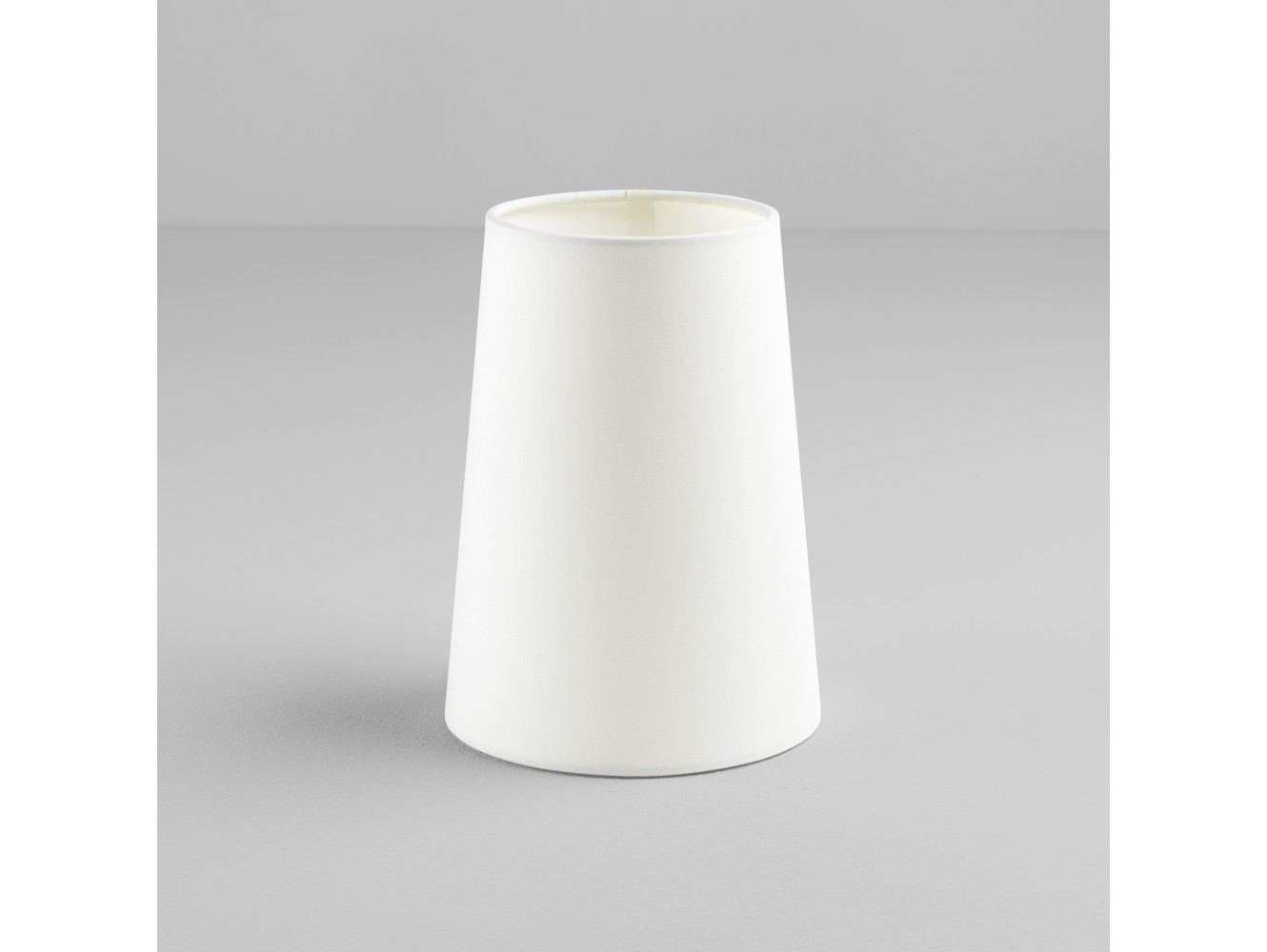 Astro Pantalla Cone 195