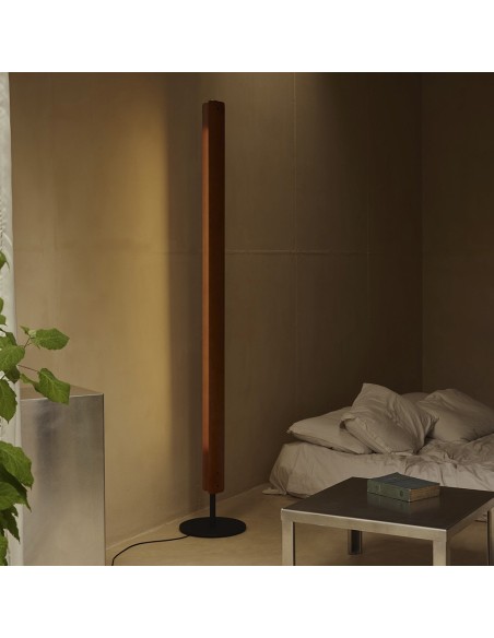 Flos Seki-Han Floor – Lámpara de pie de diseño con madera y luz LED regulable