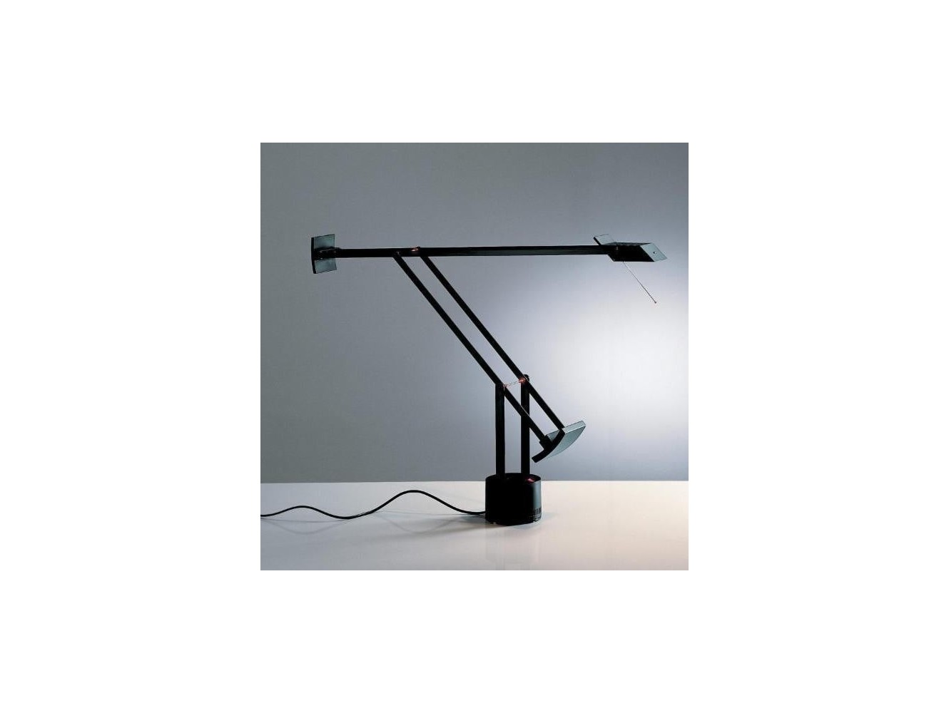 Artemide Tizio Micro Lámpara de Sobremesa
