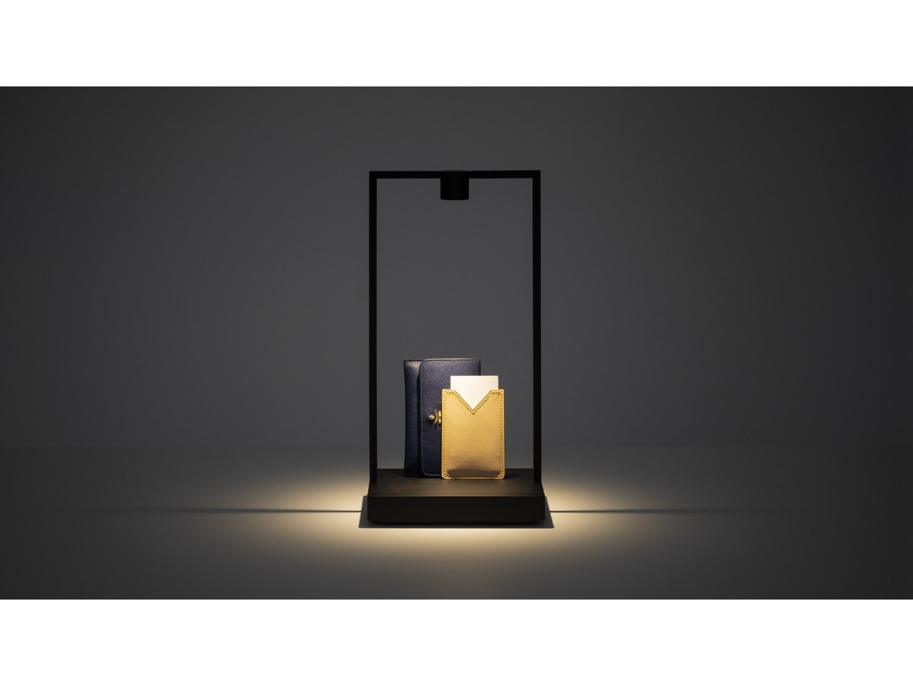 Artemide Curiosity 36 W/sphere Lámpara de sobremesa