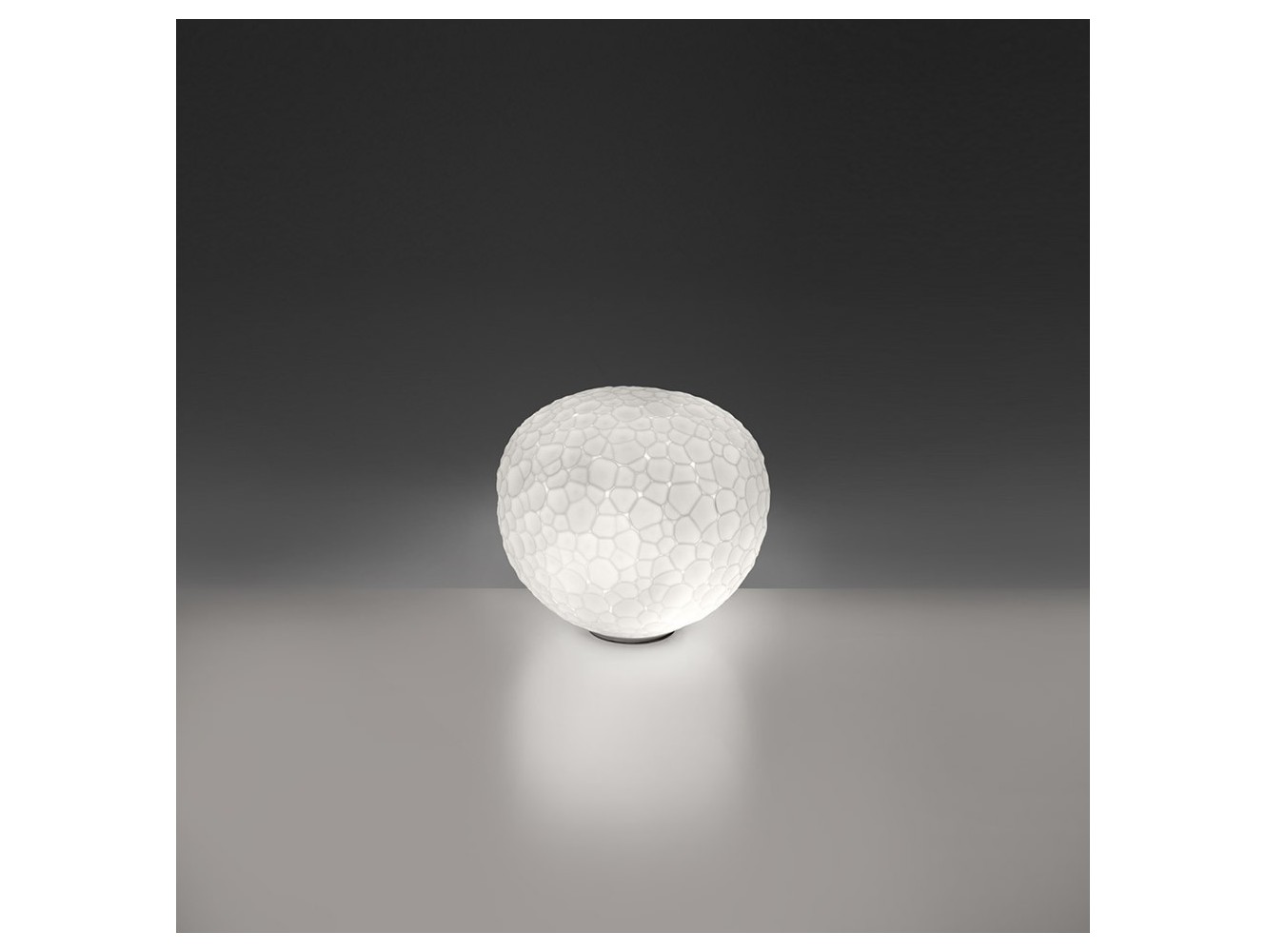 Artemide Meteorite 15 Lámpara de sobremesa
