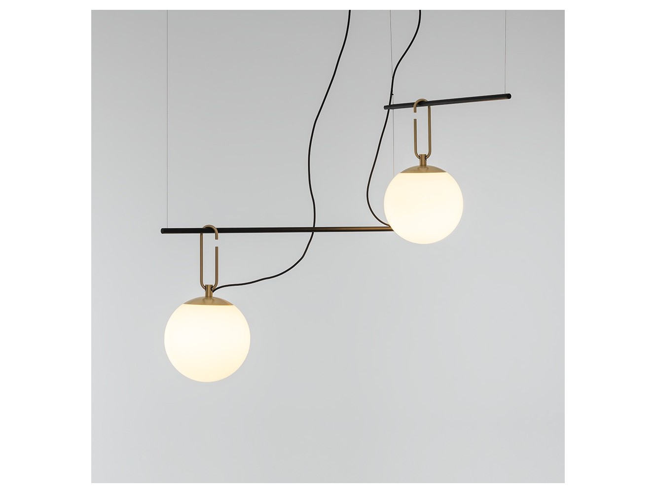 Artemide NH S3 2 Arms Lámpara de suspensión