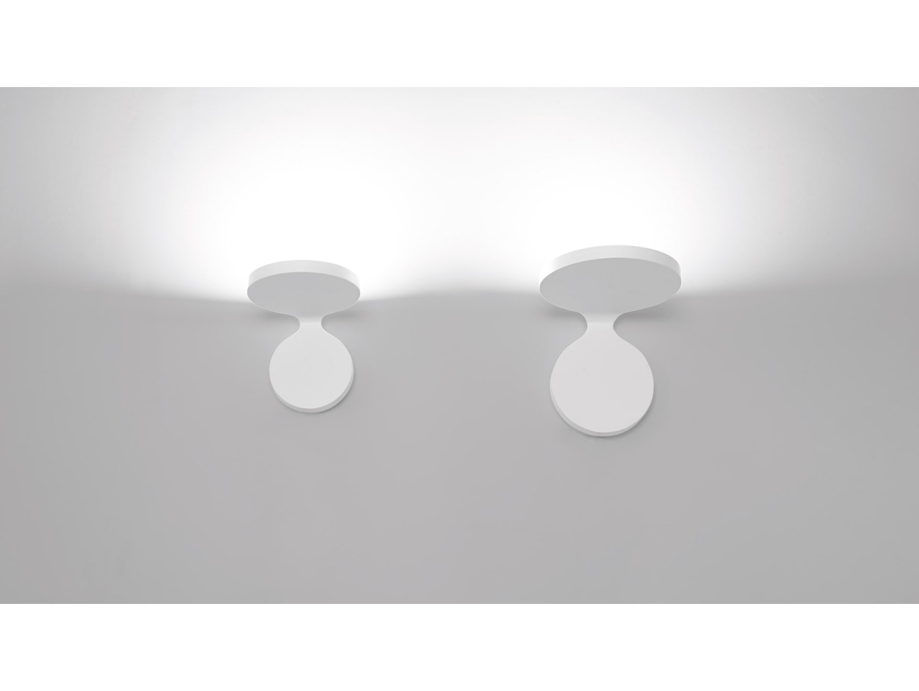 Artemide Rea 17 LED Aplique de pared