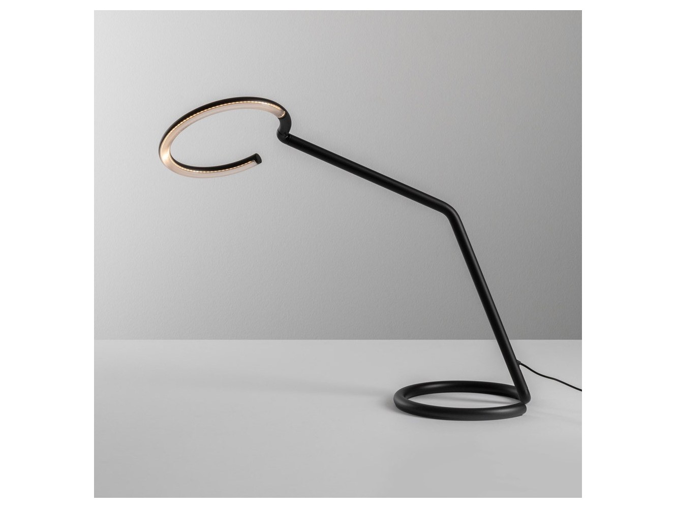 Artemide Vine Light Lámpara de sobremesa