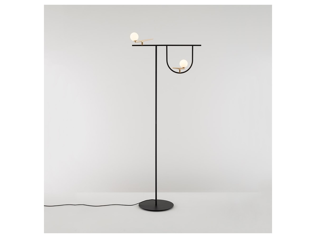 Artemide Yanzi Lámpara de pie