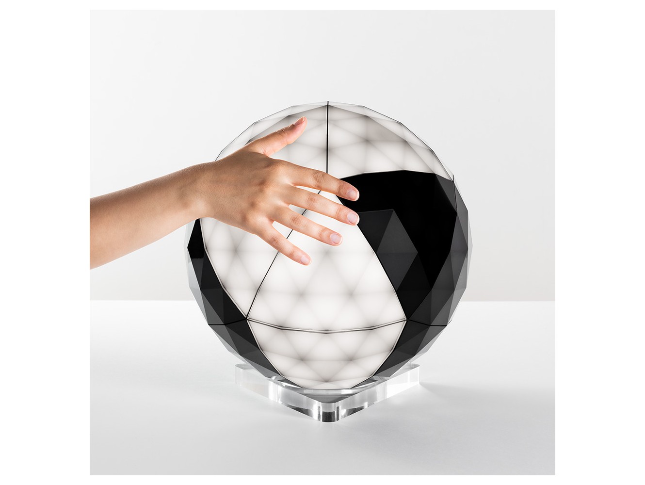 Artemide Huara Lámpara de sobremesa
